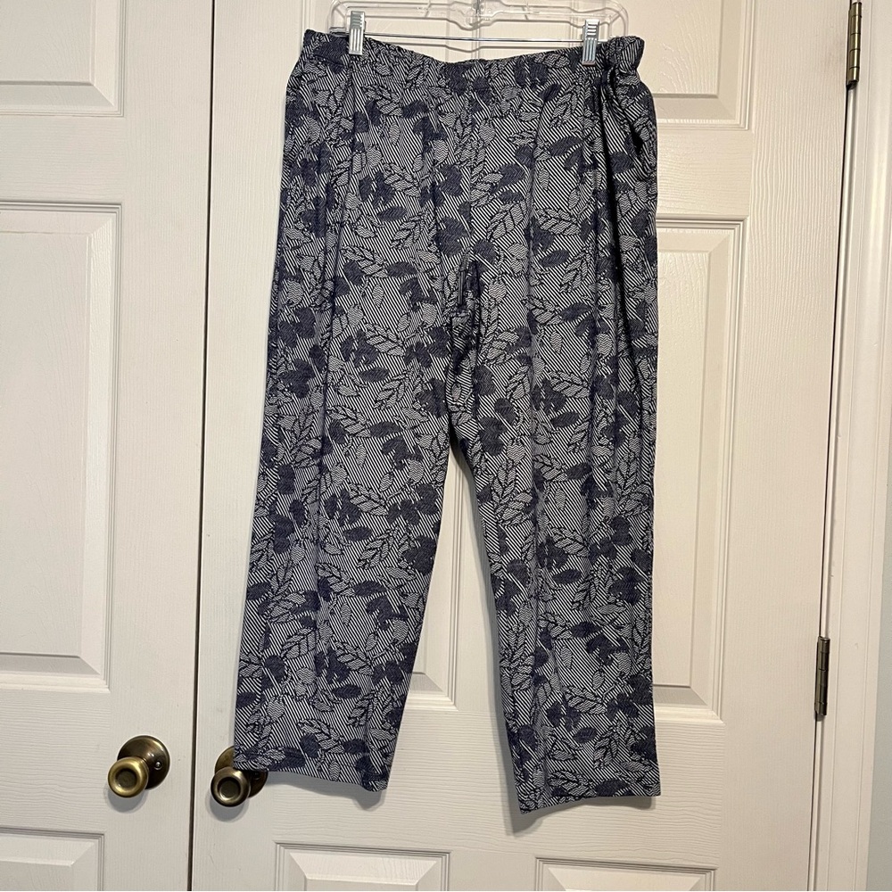 Lands End High Rise Sport Knit Pull On Lounge Pants Navy Floral Sz Large P 14/16